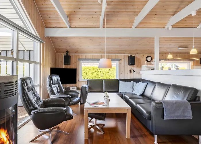 Awesome In Sydals With Sauna בית נופש Sarup